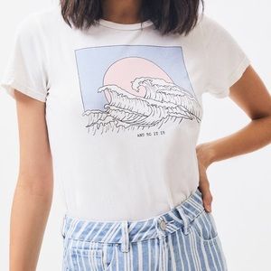 Retro Wave T-Shirt | PacSun
